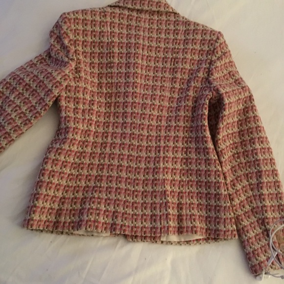 Jacket - Picture 3 of 4